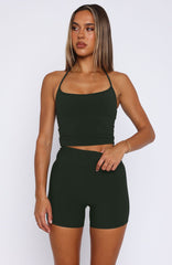 Keep Up High Waisted Shorts 4" Forest